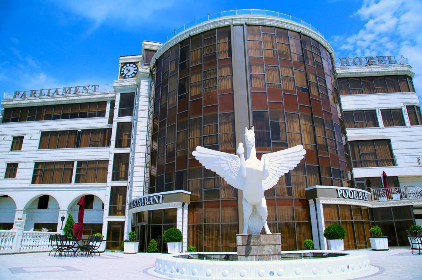 Parliament Palace Hotel Khujand Eksteriør billede