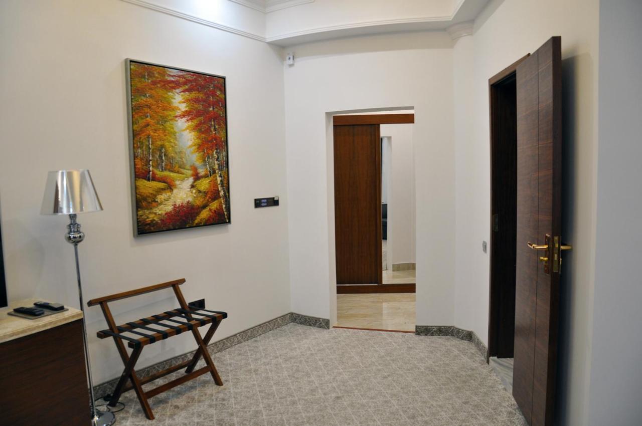 Parliament Palace Hotel Khujand Eksteriør billede