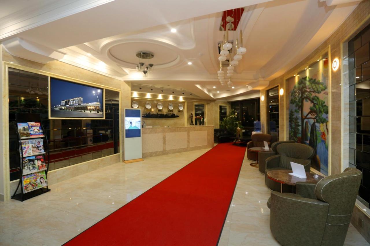 Parliament Palace Hotel Khujand Eksteriør billede